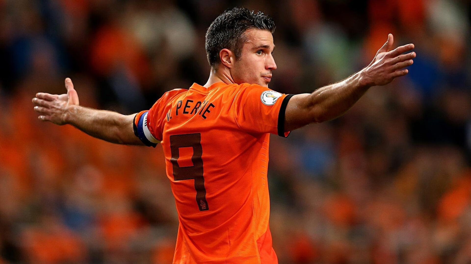 从绝境到王座，阿劳霍一锤定音，拜仁逆转加纳的战术史诗