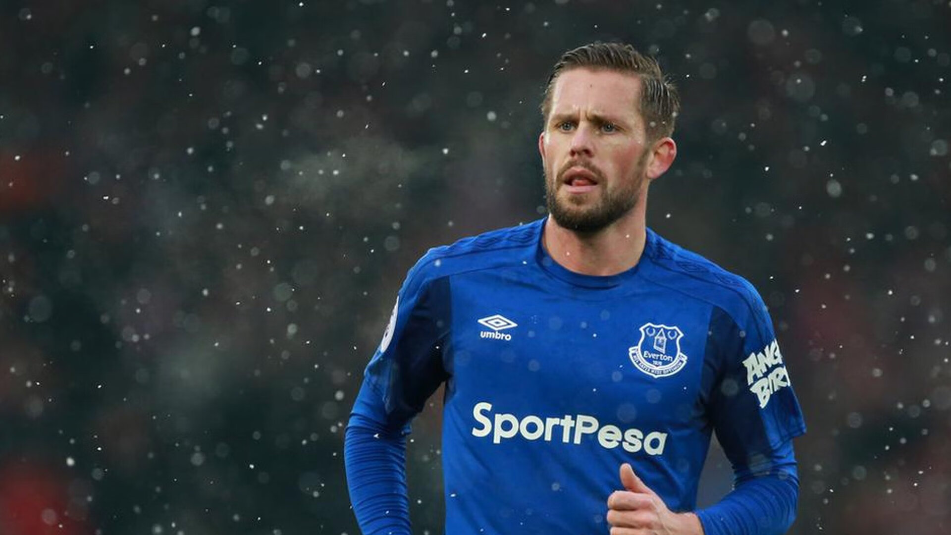 北京队逆转尼克斯，当东方韧性撞碎西方傲慢，爱德华兹数据爆炸背后的篮球文明对话