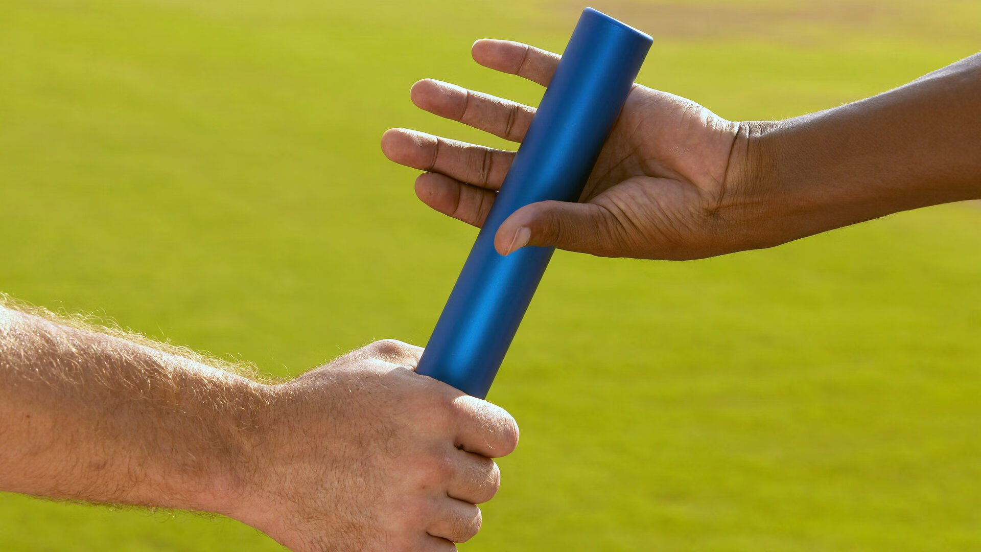 英超争冠焦点战，那不勒斯连续得分压制佛罗伦萨，战术革命与心理博弈的双重胜利