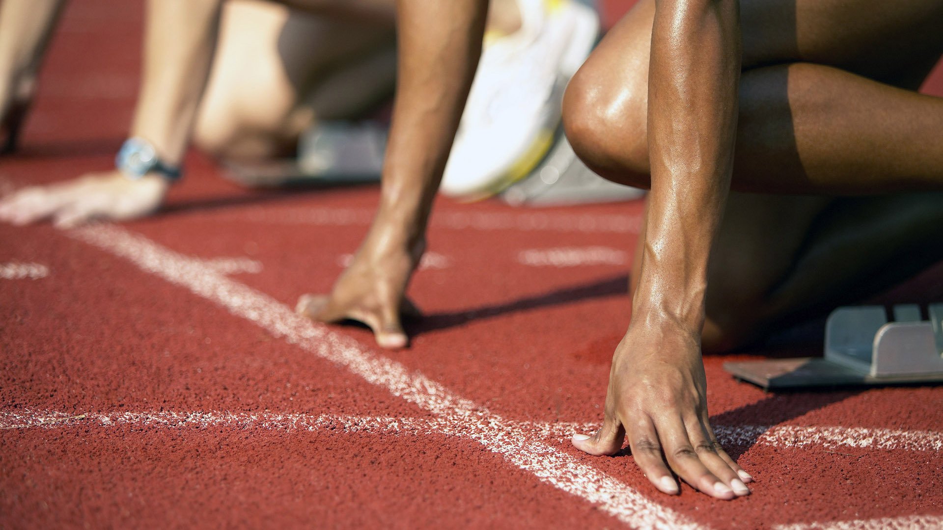 德甲争冠战，当拜仁的阴影被太阳般的光芒刺穿